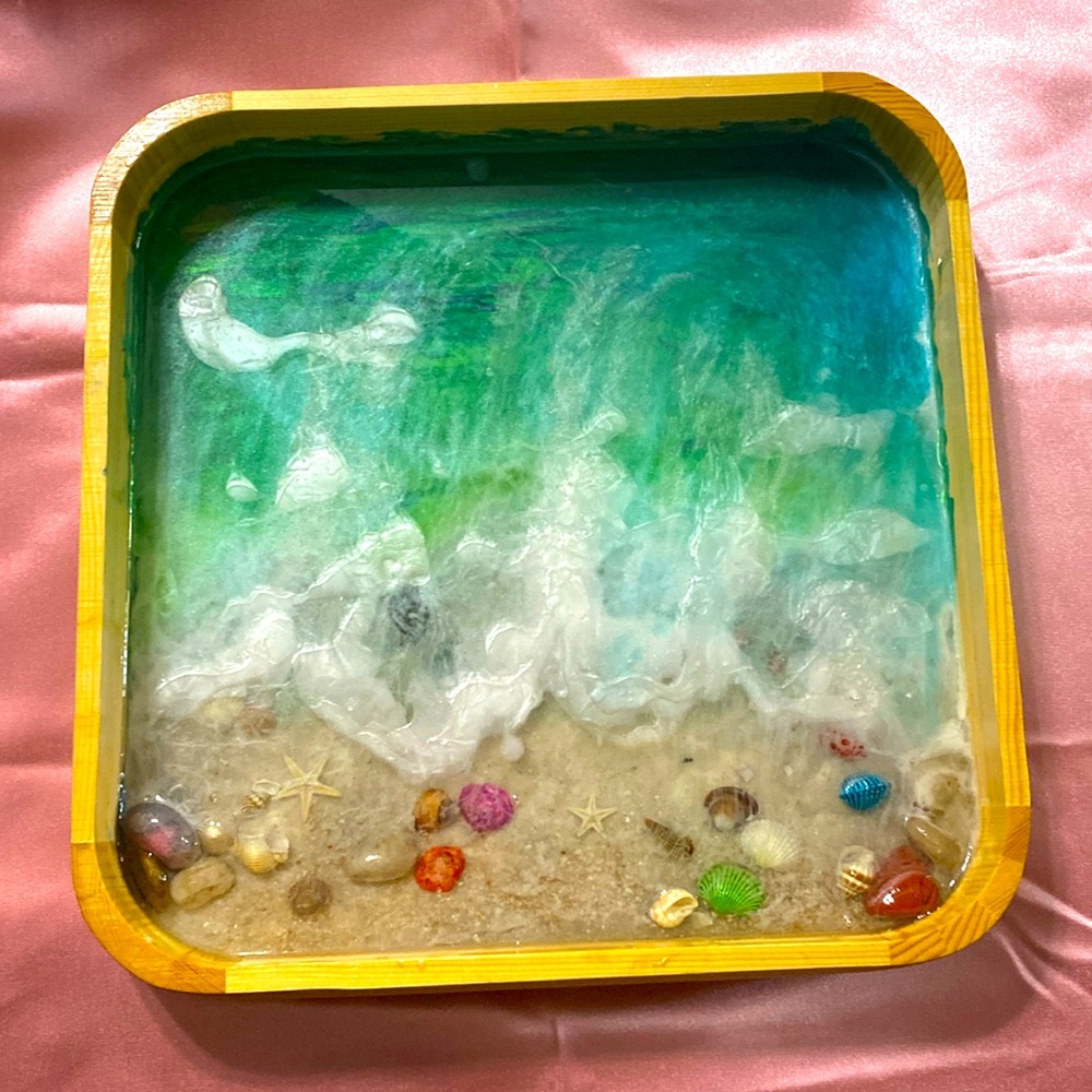 Beach tray.